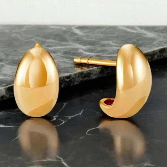 🆕️ Minimalist 18K Gold Plated Stainless Steel Dainty Trendy Stud Earrings - Picture 11 of 11